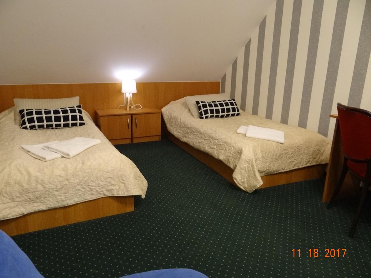Pensjonat Sala Bankietowa "Arkadia" Ostroleka  Zewnętrze zdjęcie
