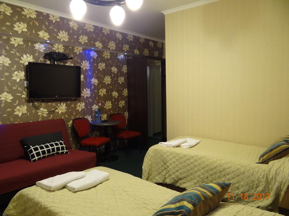 Pensjonat Sala Bankietowa "Arkadia" Ostroleka  Zewnętrze zdjęcie